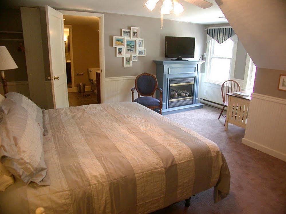 Pocono Pines Mountaintop Lodge At Lake Naomi المظهر الخارجي الصورة
