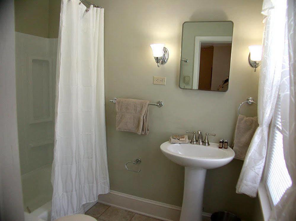 Pocono Pines Mountaintop Lodge At Lake Naomi المظهر الخارجي الصورة